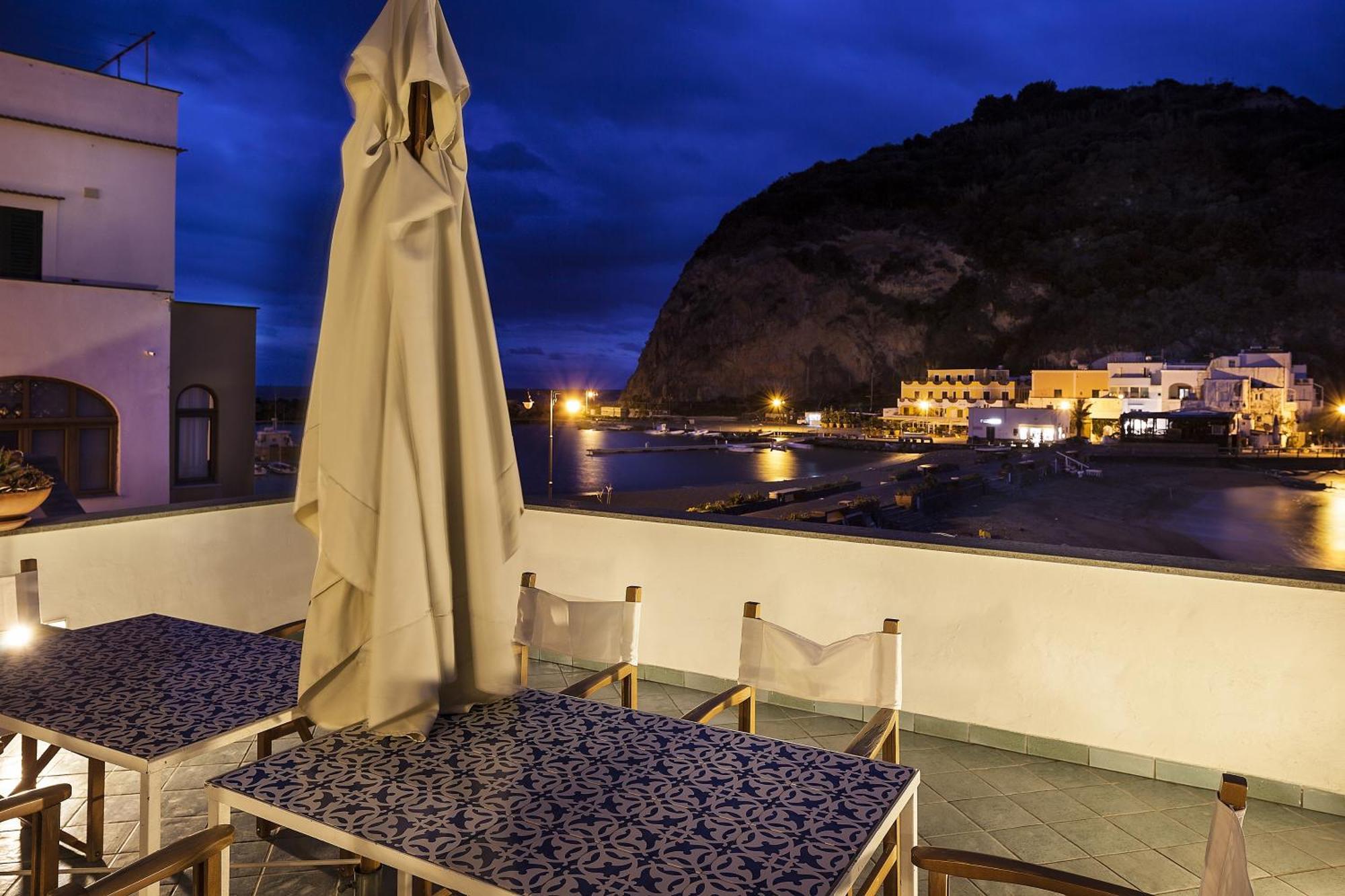 Appartamenti Le Pleiadi - Sant'Angelo D'Ischia エクステリア 写真