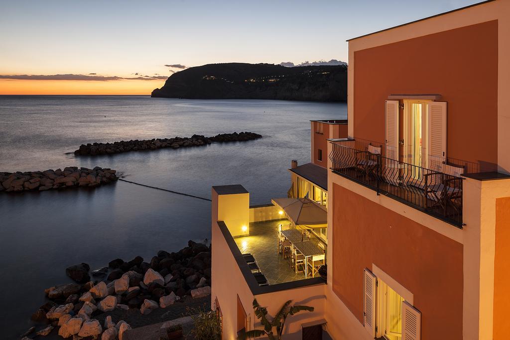 Appartamenti Le Pleiadi - Sant'Angelo D'Ischia エクステリア 写真